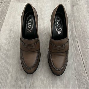 Genuine Tods heeled loafers